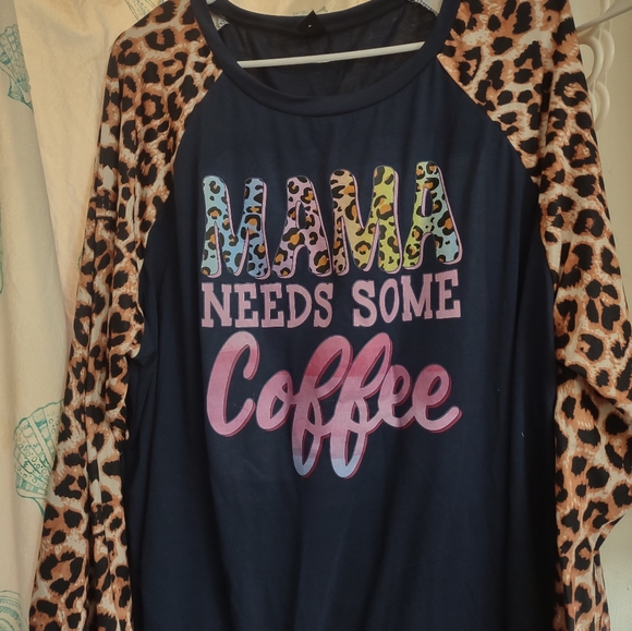 Mama needs coffee top - Picture 3 of 4